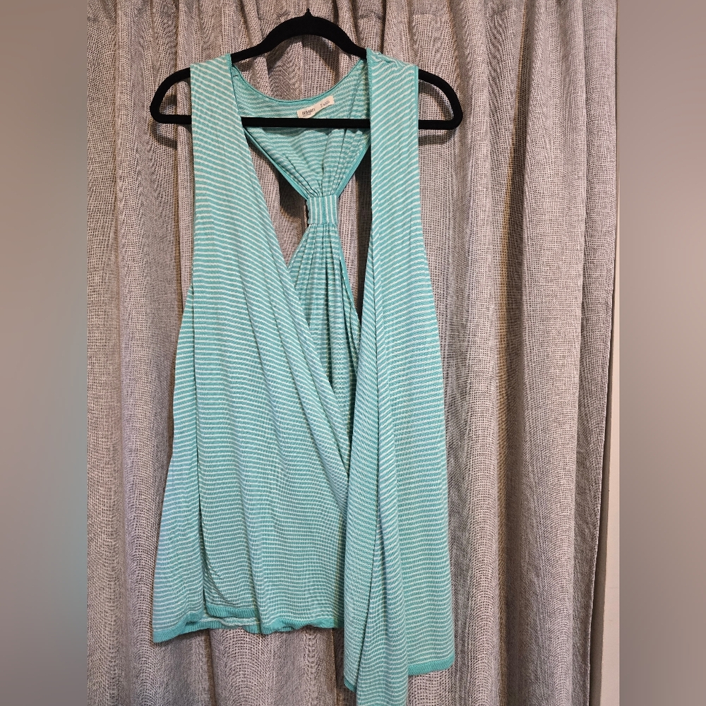 Old Navy Green Asymmetrical Tie Front Tank Top